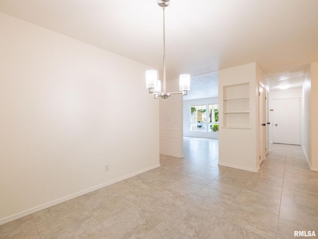 743 W Wonderview Dr, House other with 3 bedrooms, 2 bathrooms and null parking in Dunlap IL | Image 14