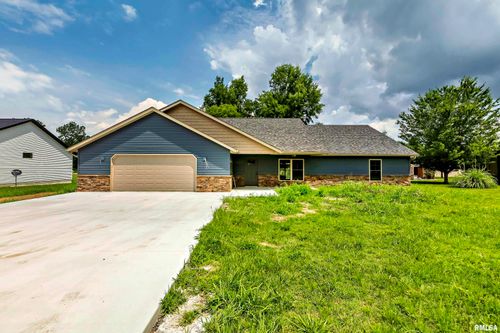 1109 Wildflower Lane, Herrin, IL, 62948 | Card Image