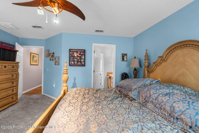 10457 Cranston St, House other with 5 bedrooms, 2 bathrooms and null parking in Spring Hill FL | Image 18
