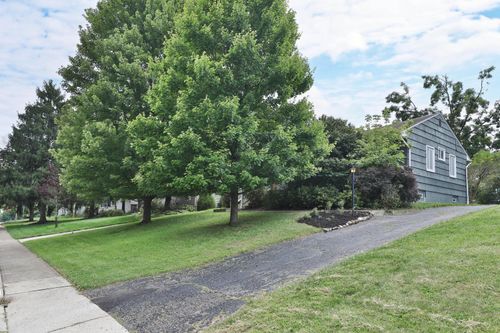 309 Park Blvd, Worthington, OH, 43085-3672 | Card Image