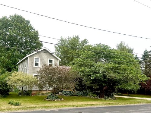 283 East Avenue, Napoleon Township, MI, 49261 | Card Image