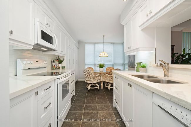 101 - 55 The Boardwalk Way, Condo with 2 bedrooms, 2 bathrooms and 2 parking in Markham ON | Image 12