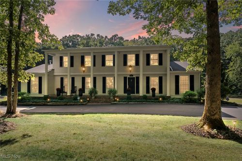 2702 Mcmullen Allen Rd, Newton Falls, OH, 44444-9407 | Card Image