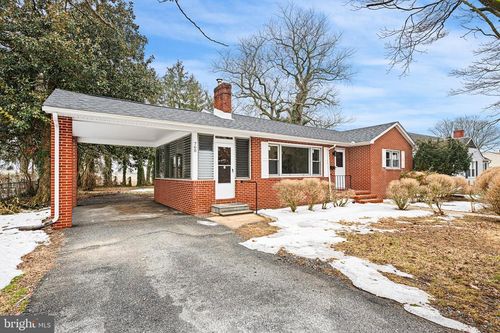 760 E Loockerman St, DOVER, DE, 19901-7418 | Card Image