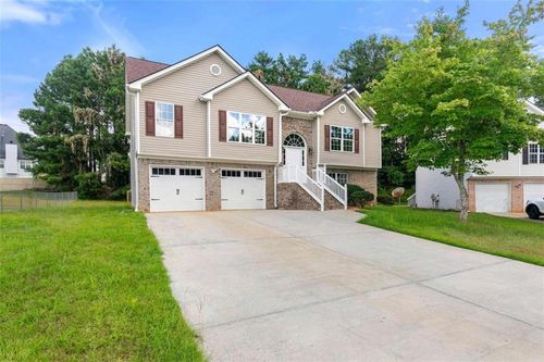 325 Bethesda Park Trl, Lawrenceville, GA, 30044-6424 | Card Image