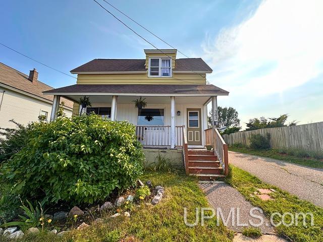 Fisher St, Marquette, MI 49855
