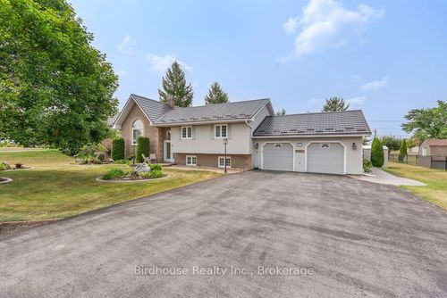 20 Doble Dr, Oakwood, ON, K0M2M0 | Card Image