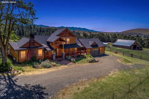 26608 Adam Rd, Canyon City, OR, 97820-1101 | Card Image