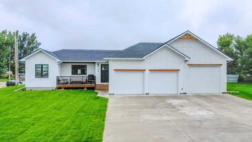 246 4a Street, Stirling, AB, T0K2E0 | Card Image