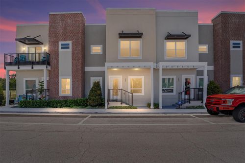 288 N Oak Ave, SANFORD, FL, 32771-1208 | Card Image