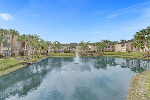 apt-4102-2846 S University Dr, Davie, FL, 33328-1483 | Card Image