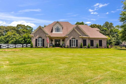 460 Crooked Creek Dr, Oakland, TN, 38060-0000 | Card Image