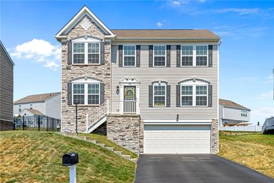 222 Horse Shoe Dr, House other with 4 bedrooms, 2 bathrooms and 2 parking in Findlay Twp PA | Image 1