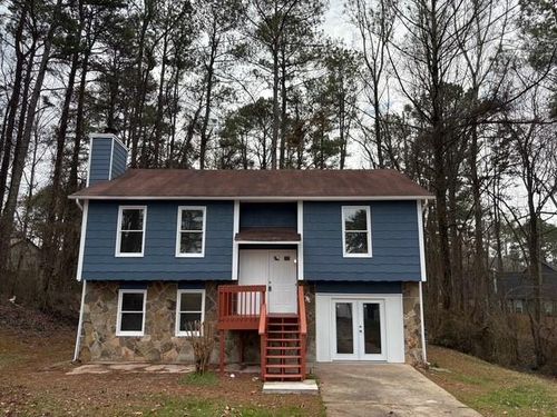 782 Fox Valley Dr, Stone Mountain, GA, 30088-2283 | Card Image