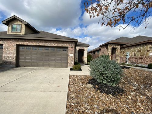 716 Creekside Cir, New Braunfels, TX, 78130-6448 | Card Image