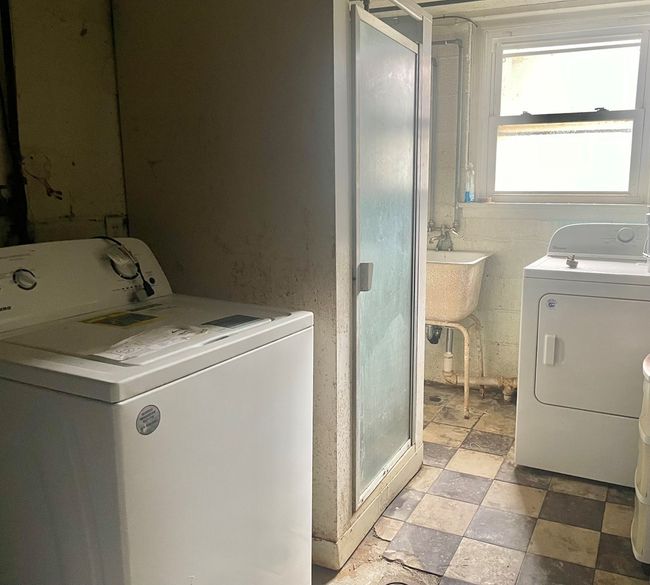 334 Old Kentucky Tpke, House other with 4 bedrooms, 3 bathrooms and null parking in Cedar Bluff VA | Image 19