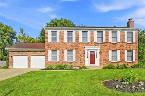 731 Farmbrook Drive, Beavercreek, OH, 45430 | Card Image