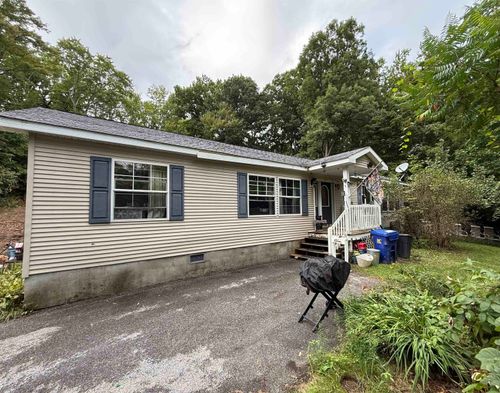 112 Outwater Road, Shaftsbury, VT, 05262 | Card Image