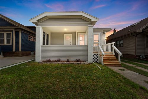 3716 Lindermann Avenue, RACINE, WI, 53405 | Card Image