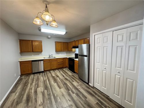 53 B Holly Dr, Bentonville, AR, 72712 | Card Image