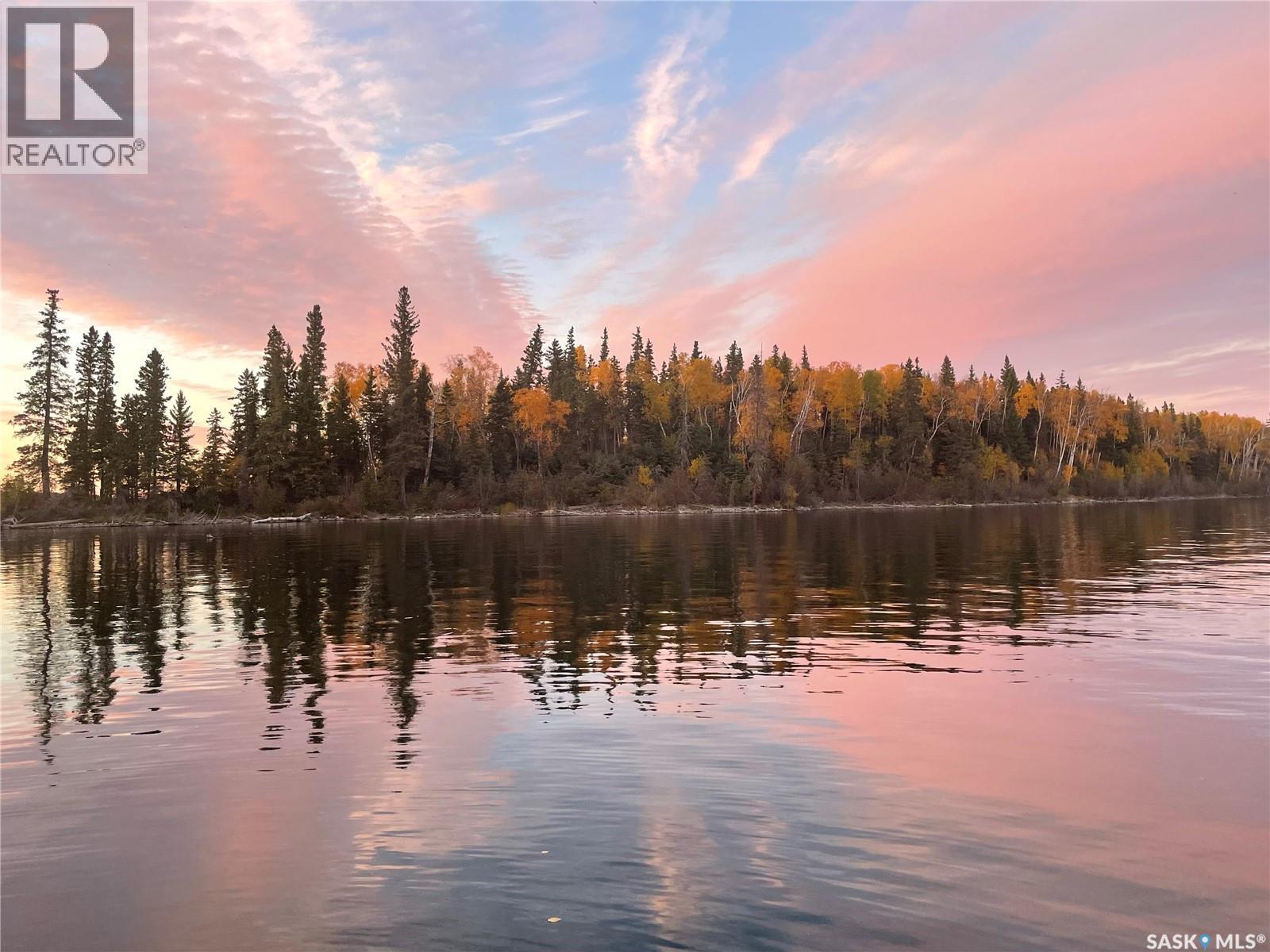 Land in Lac La Ronge Provincial Park 2