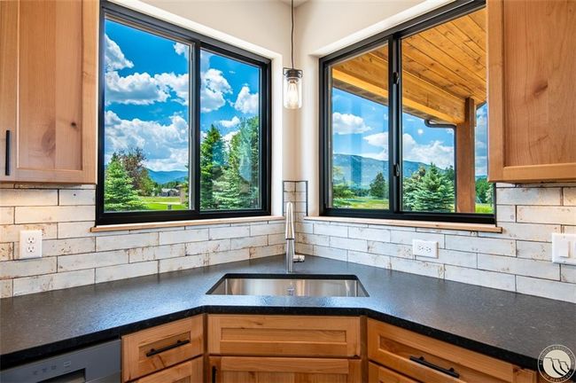 2055 Lazy J Cir, House other with 3 bedrooms, 2 bathrooms and null parking in Red Lodge MT | Image 5
