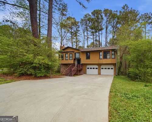 5870 Wellborn Trl, Lithonia, GA, 30058-8302 | Card Image