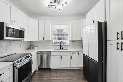 2203-11203 Ranch Road 2222, Austin, TX, 78730-1031 | Card Image