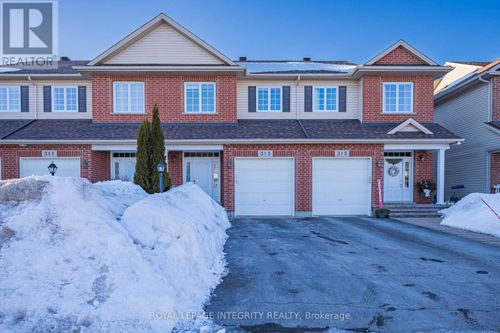 313 Glenbrae Ave, Kanata, ON, K2W0B9 | Card Image