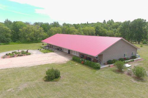102 Lorena Ave Ne, Red Lake Falls, MN, 56750-4217 | Card Image