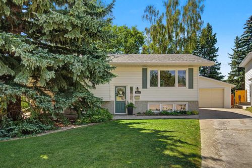 5523 Dalhart Rd Nw, Calgary, AB, T3A1S3 | Card Image