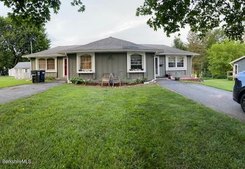 82-80-82 Prospect St, Lee, MA, 01238-1102 | Card Image
