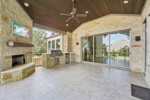 100 Barefoot Park Ln, Georgetown, TX, 78628-2132 | Card Image