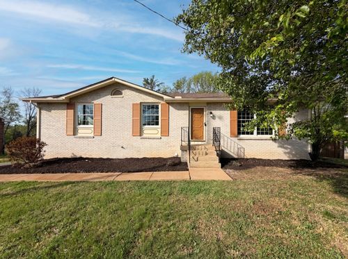 680 Atlanta Dr, Hermitage, TN, 37076-1534 | Card Image