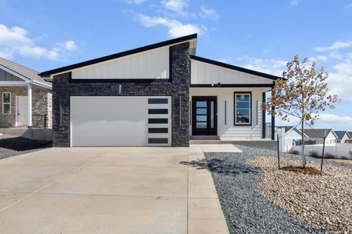 4047 Saddleback Ln, Cheyenne, WY, 82001 | Card Image