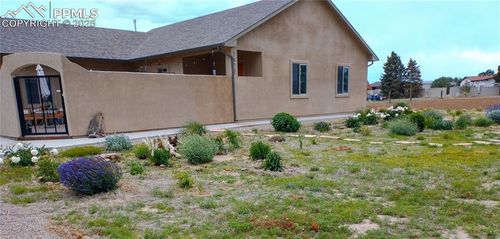 1470 Villa Spanada St, Pueblo, CO, 81006-9760 | Card Image