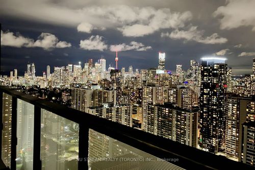 3609-575 Bloor St E, Toronto, ON, M4W0B2 | Card Image