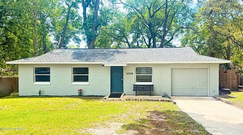 1016 Greenwood Ave, Orange City, FL, 32763-5716 | Card Image