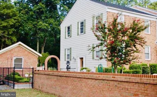 7458 Colton Ln, MANASSAS, VA, 20109-2905 | Card Image