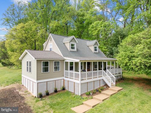 10444 Willowspring Ln, WARRENTON, VA, 20186-8467 | Card Image