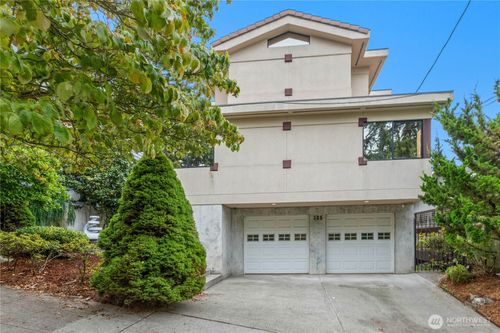 125 Nw 48th St, Seattle, WA, 98107-3438 | Card Image