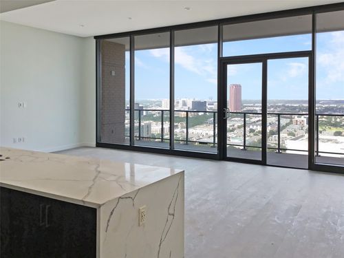 apt-3303-2120 Olive St, Dallas, TX, 75201-2466 | Card Image