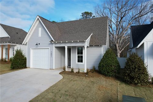 1091 Woodland Cir, OPELIKA, AL, 36801-2659 | Card Image