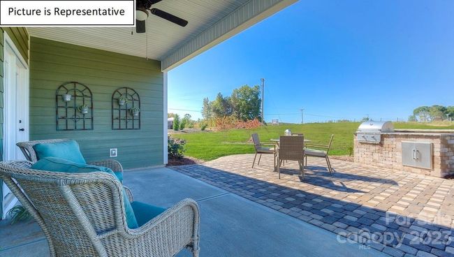6118 Treehouse Dr, House other with 4 bedrooms, 3 bathrooms and null parking in Charlotte NC | Image 6