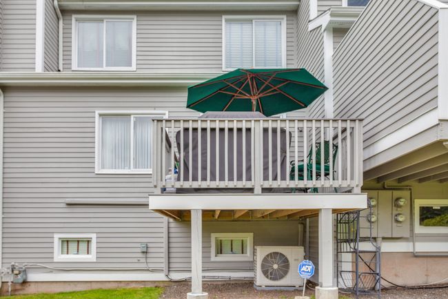 A view of the rear deck. Both front and rear decks are both Trex. | Image 23