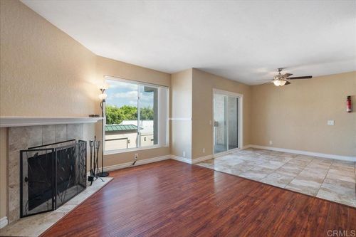 730 Silver Dr, Vista, CA, 92083-4243 | Card Image