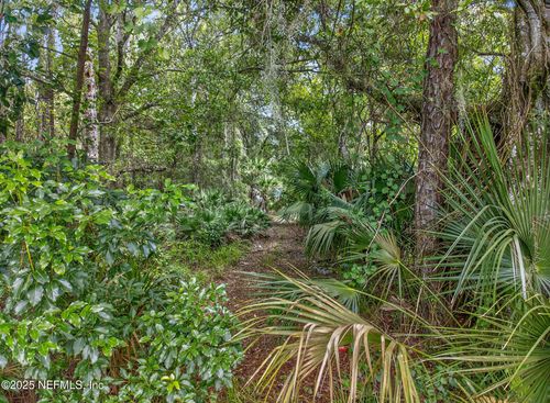 933 John St, St Augustine, FL, 32084 | Card Image