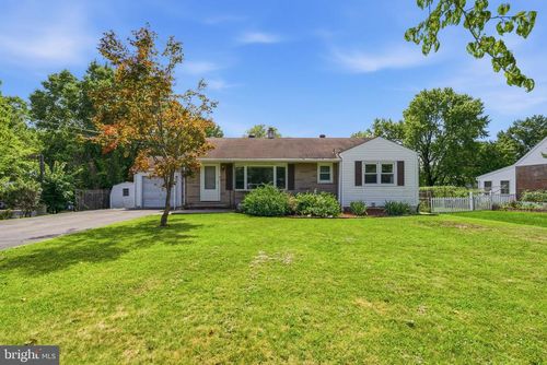 7 W Cherry Ln, LIMERICK, PA, 19468-1301 | Card Image