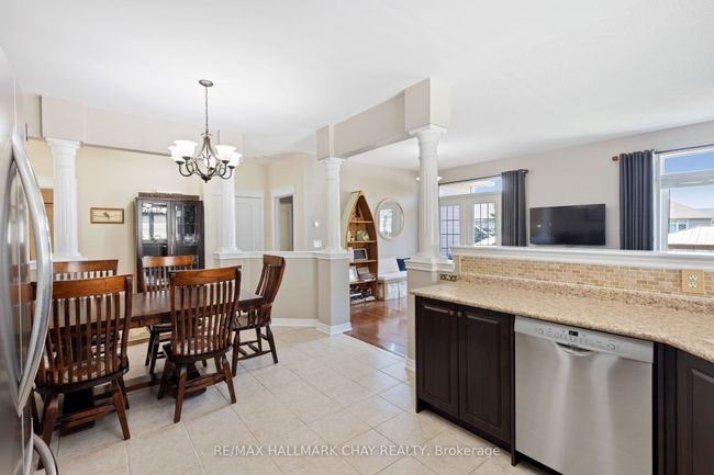 36 Meadowood Dr, House other with 4 bedrooms, 3 bathrooms and 4 parking in Wasaga Beach ON | Image 12