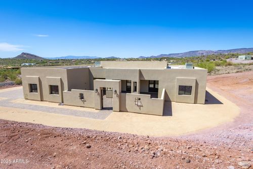 1816 W Fortune Dr, Phoenix, AZ, 85086 | Card Image